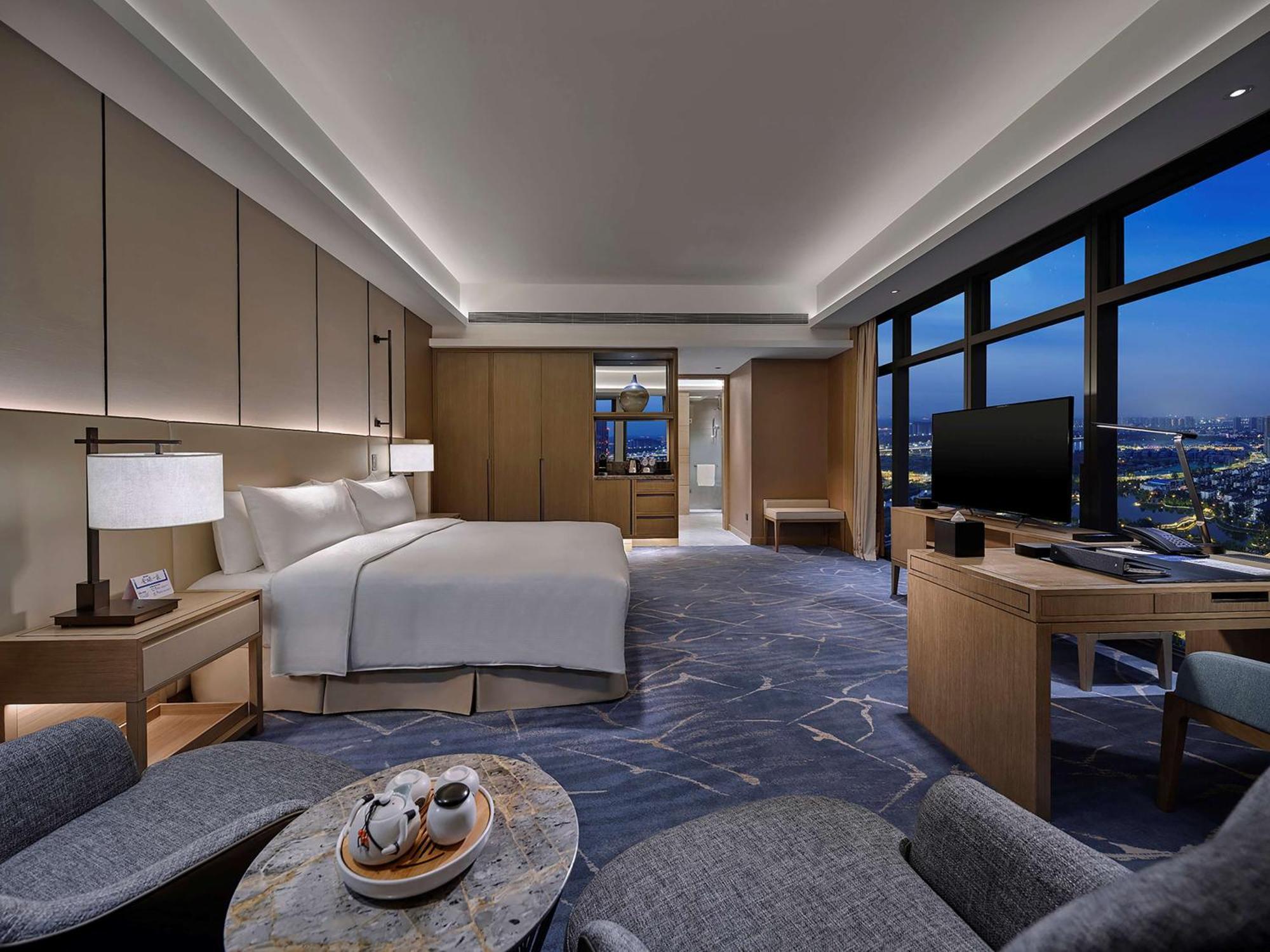 Hilton Beijing Tongzhou Hotel Екстериор снимка